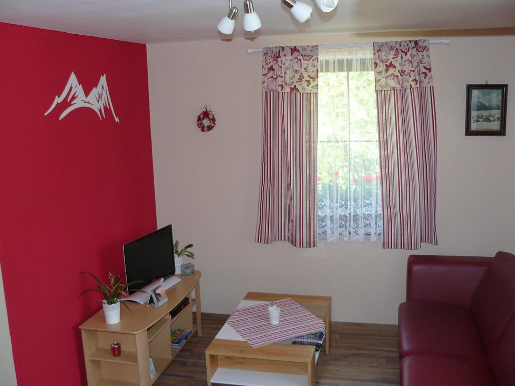 Privat Za Lesikom Ždiar エクステリア 写真